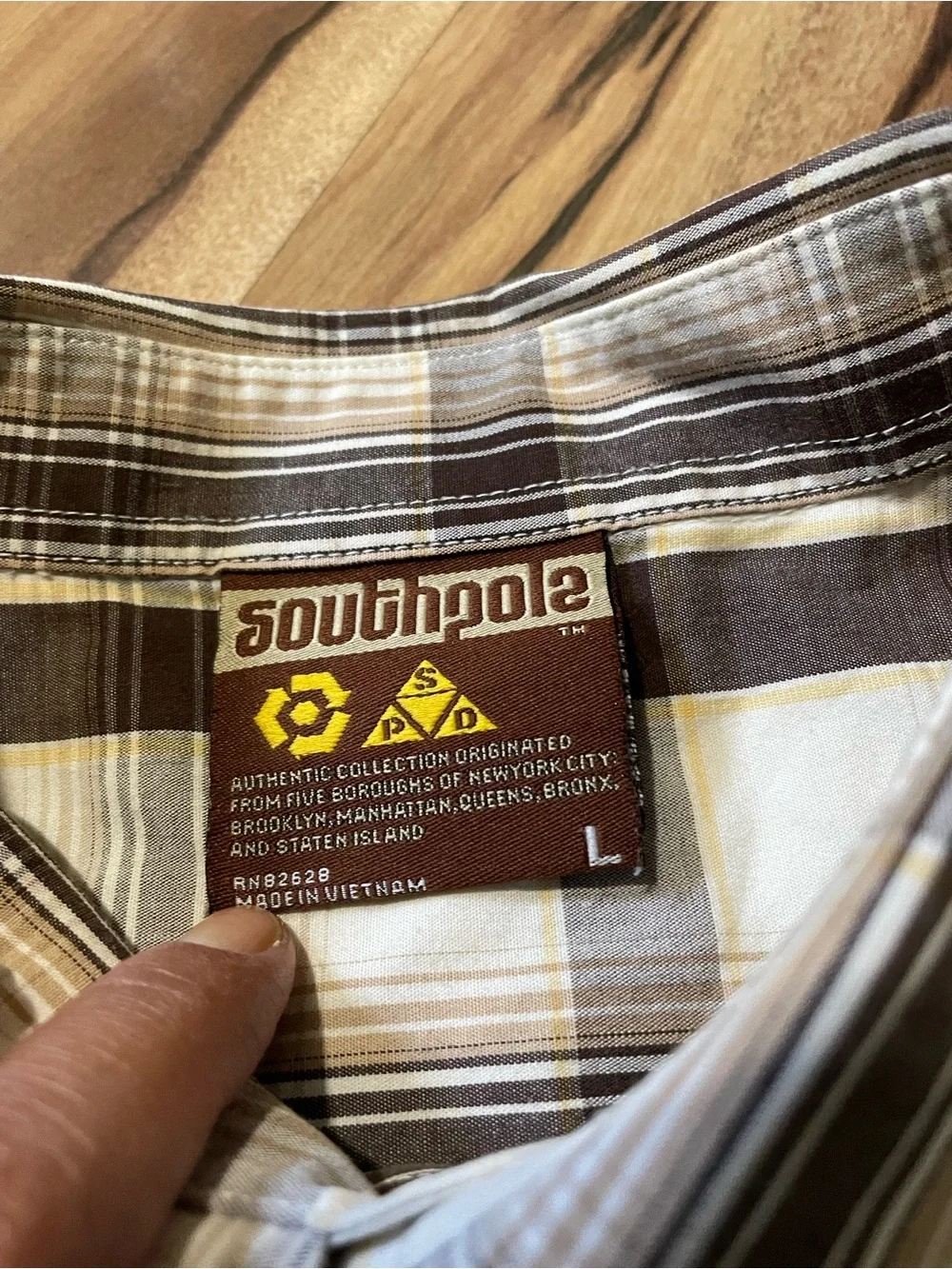 Southpole Plaid Button Up Shirt Size Large Brown Neutral Grid Y2K Streetwear
